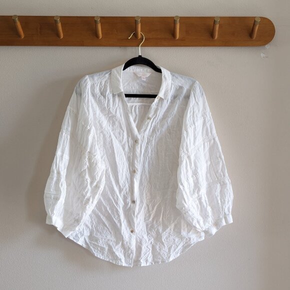 LC Lauren Conrad Tops - Lauren Conrad White Button Up Bishop Sleeve Blouse with Lace Sleeve Detail - L